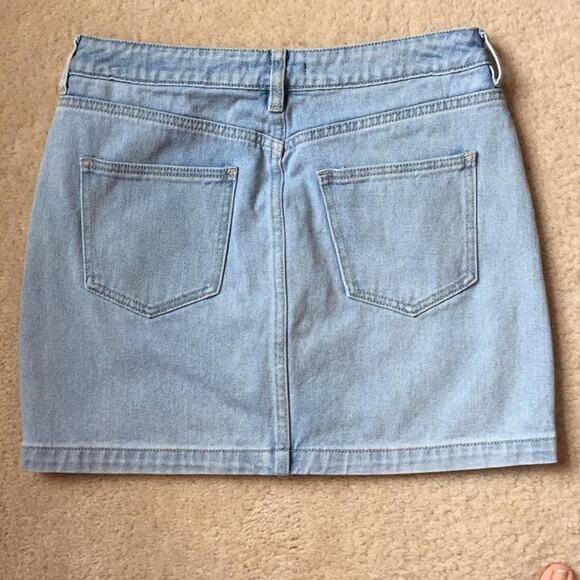 Kendall & Kylie Zip Front Jean Skirt Size 4 - Picture 2 of 5